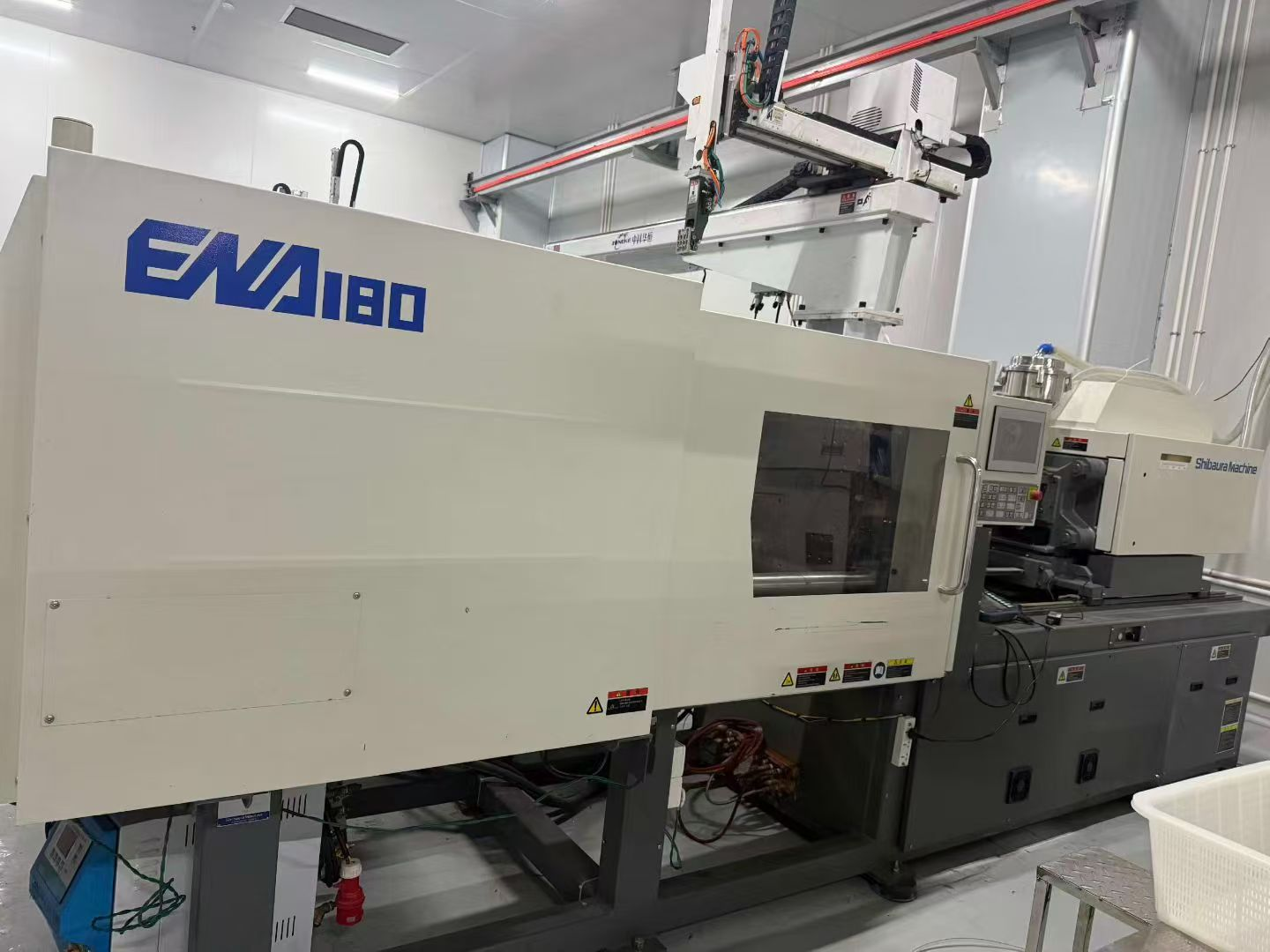Toshiba Fully Electric Injection Molding Machine