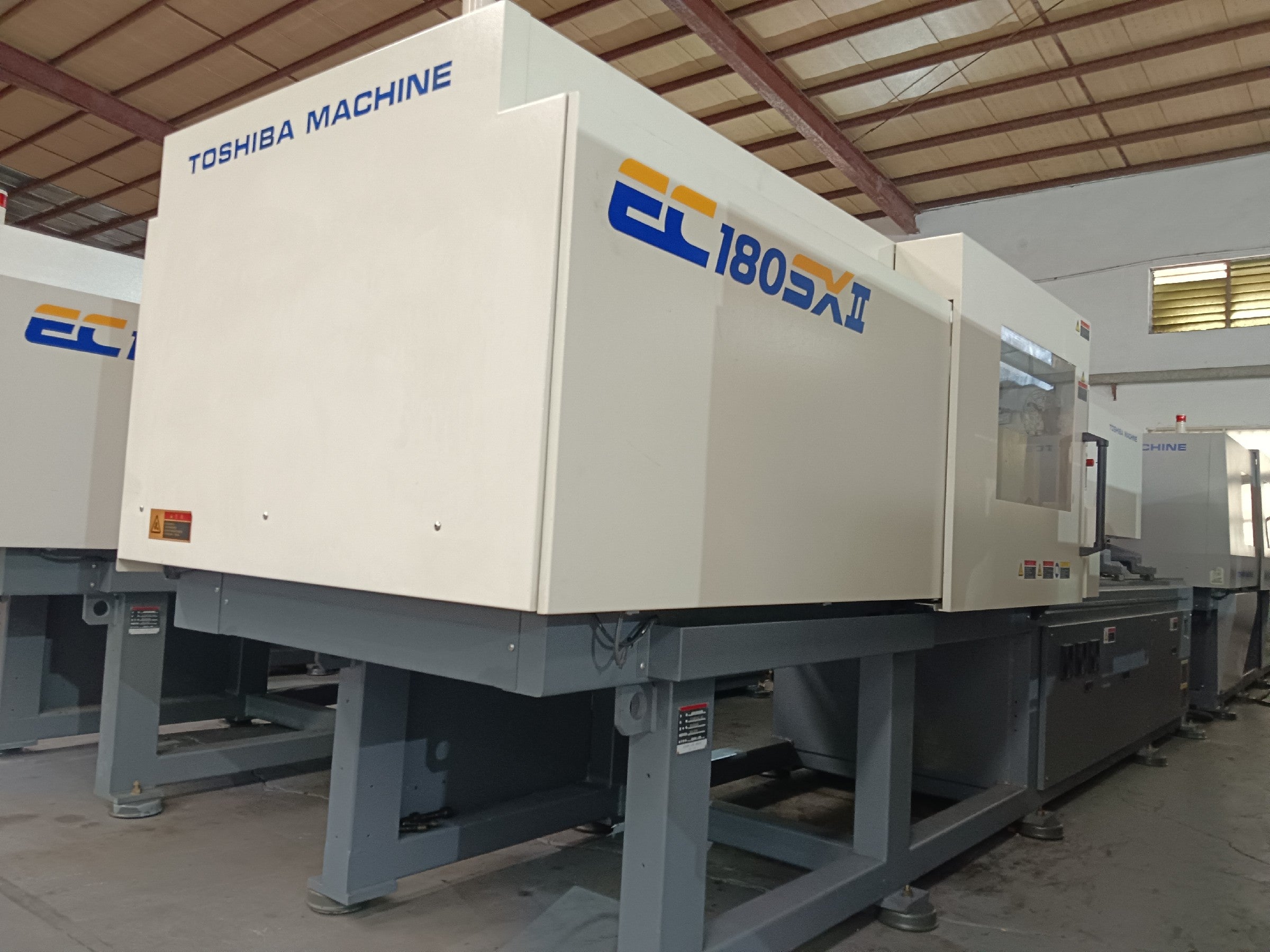 Toshiba Fully Electric Injection Molding Machine