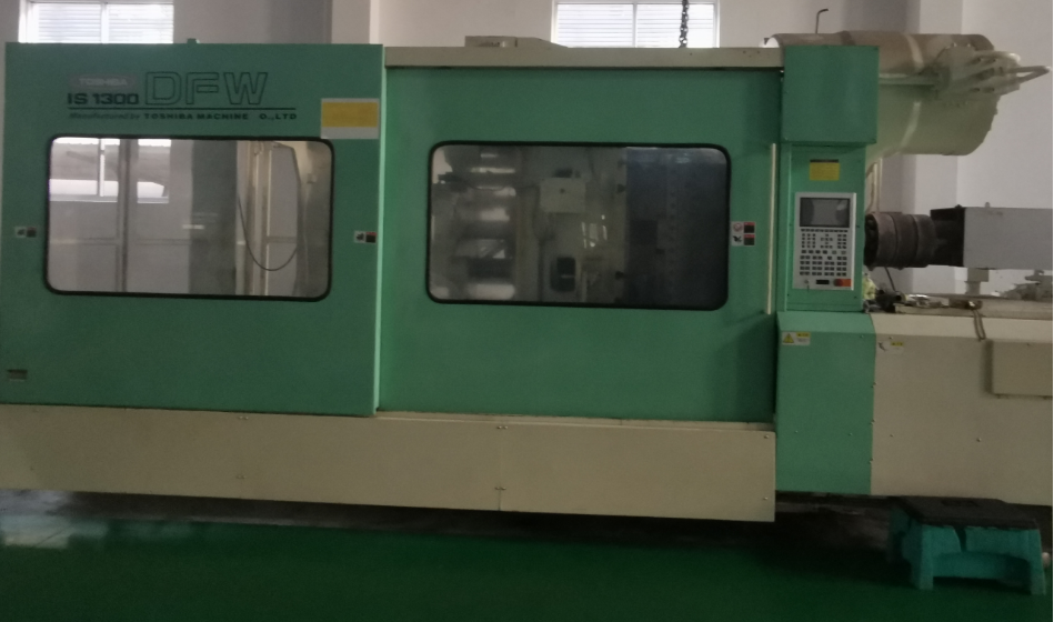 Toshiba Fully Electric Injection Molding Machine