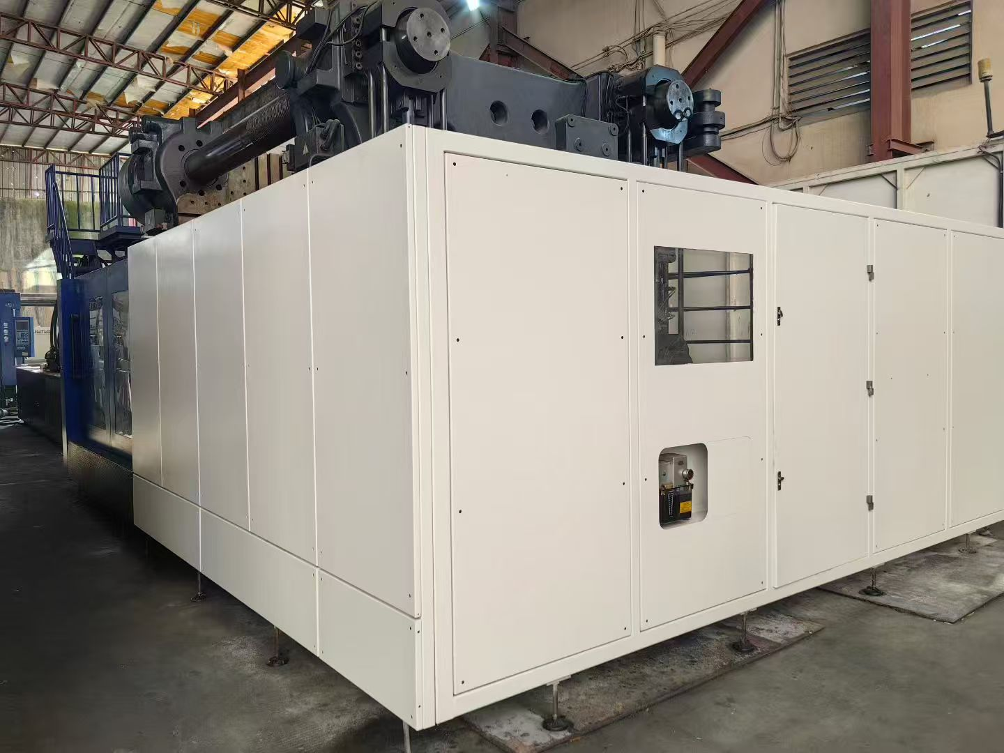 HaiTian Injection Molding Machine